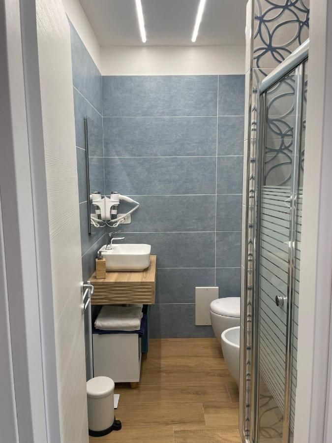Sara House Apartment เนเปิลส์ ภายนอก รูปภาพ